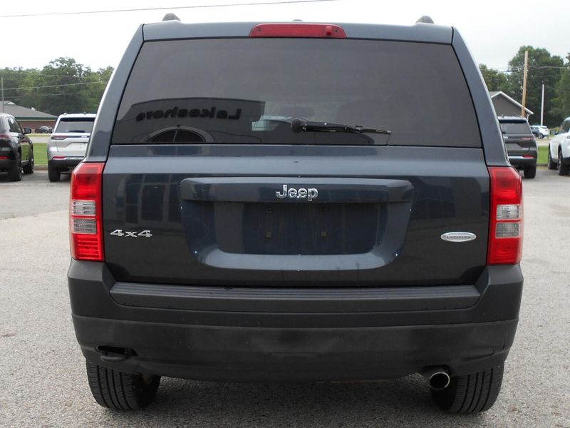 2014 Jeep Patriot LatitudeImage 8