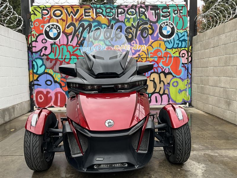 2021 Can-Am SPYDER RTImage 9