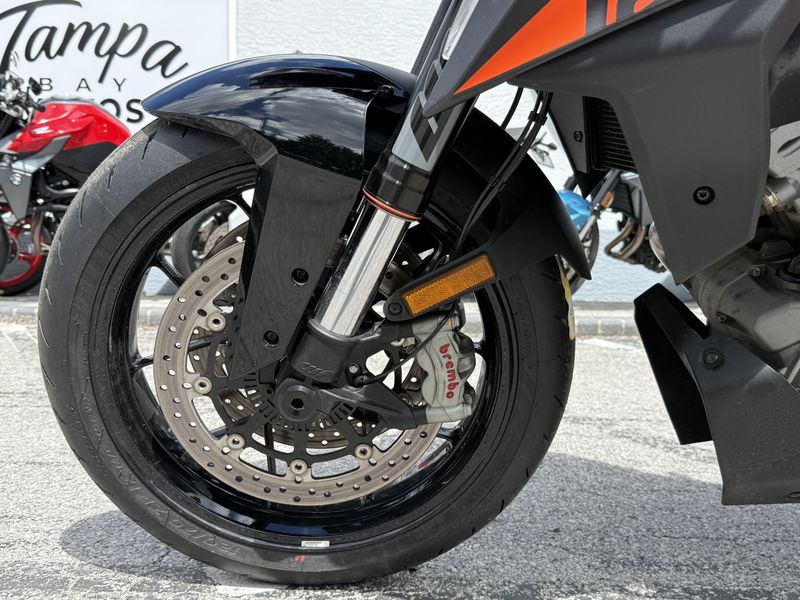 2020 KTM 1290 Super Duke GT