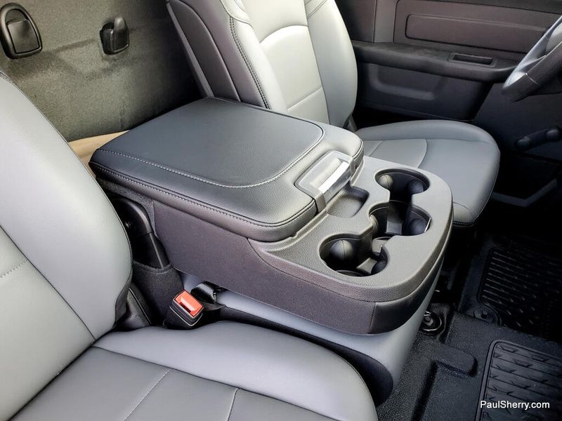 New 2026 RAM 5500 Tradesman Chassis Regular Cab 4x4 84' Ca