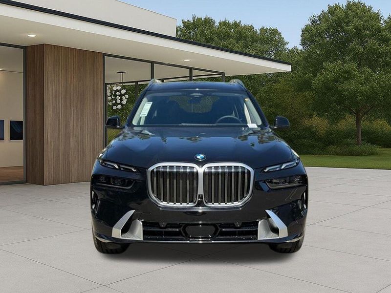 New 2026 BMW X7 xDrive40iImage 4