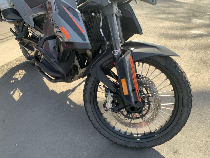 Used 2022 KTM Adventure 890 Image 17