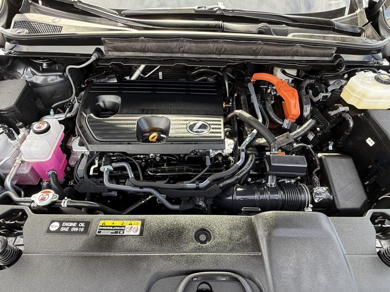 Used 2026 Lexus RX 350h PremiumImage 32