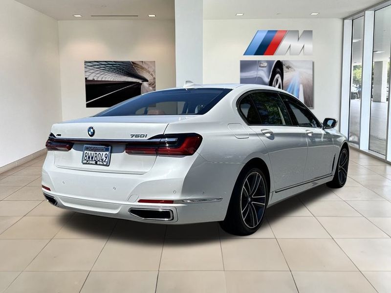 2022 BMW 7 Series 750i xDriveImage 8