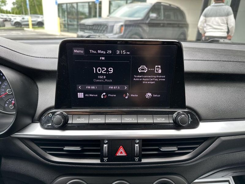 2023 Kia Forte LXSImage 25