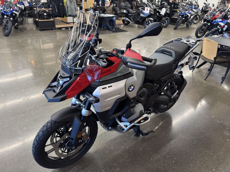 2026 BMW R 1300 GS Adventure - RACING RED 