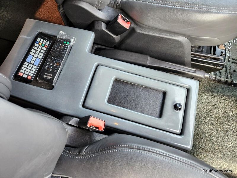 Used 2017 Ford Transit-150 XLT