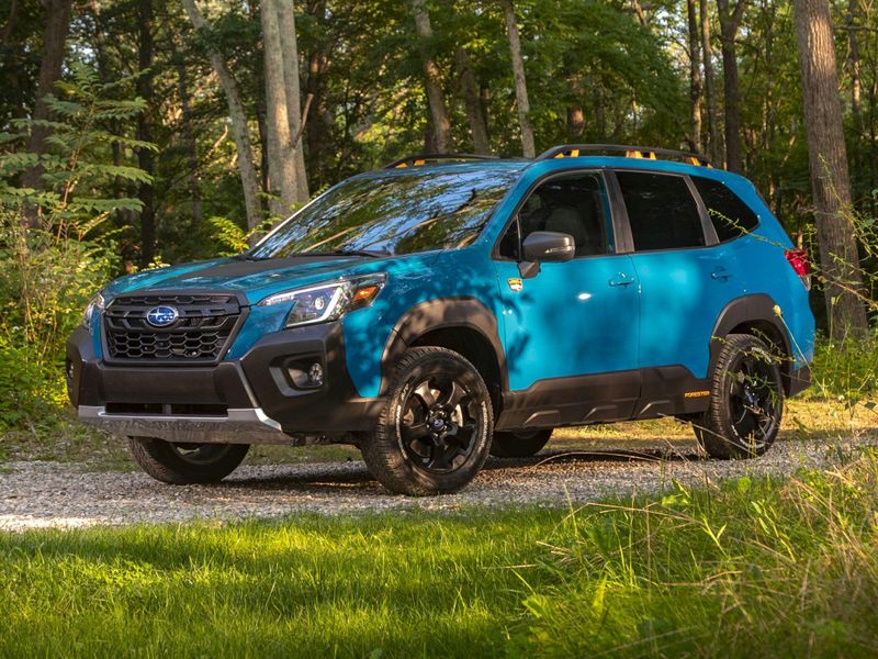 2023 Subaru Forester SportImage 1