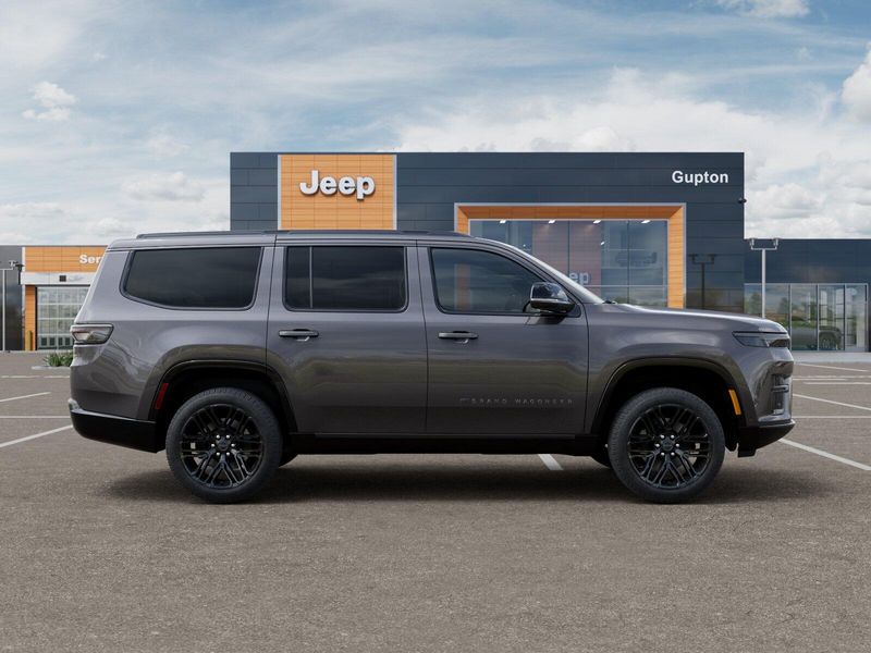 2026 Jeep Grand Wagoneer Limited Reserve 4x4Image 47