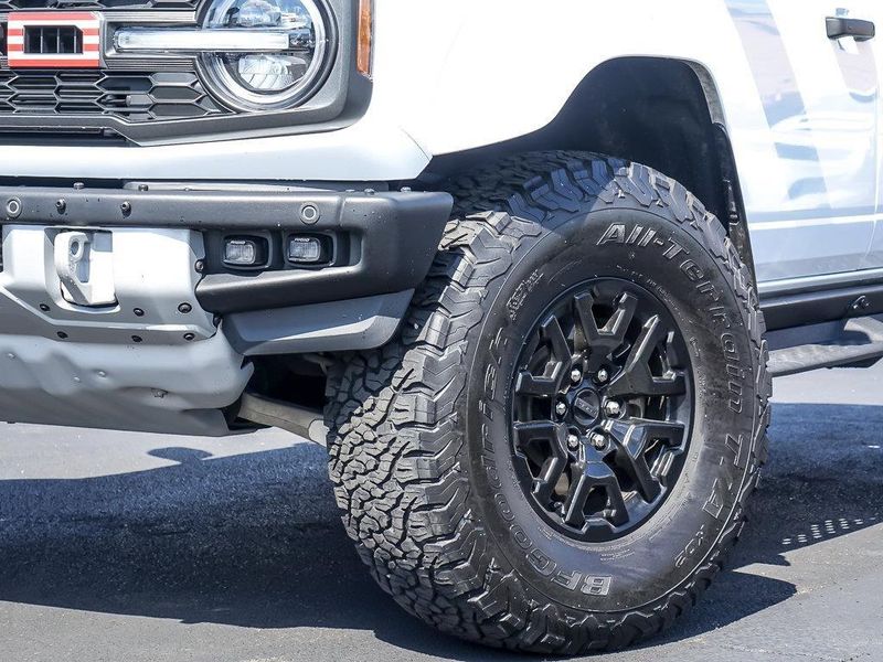 2024 Ford Bronco Raptor photo 3