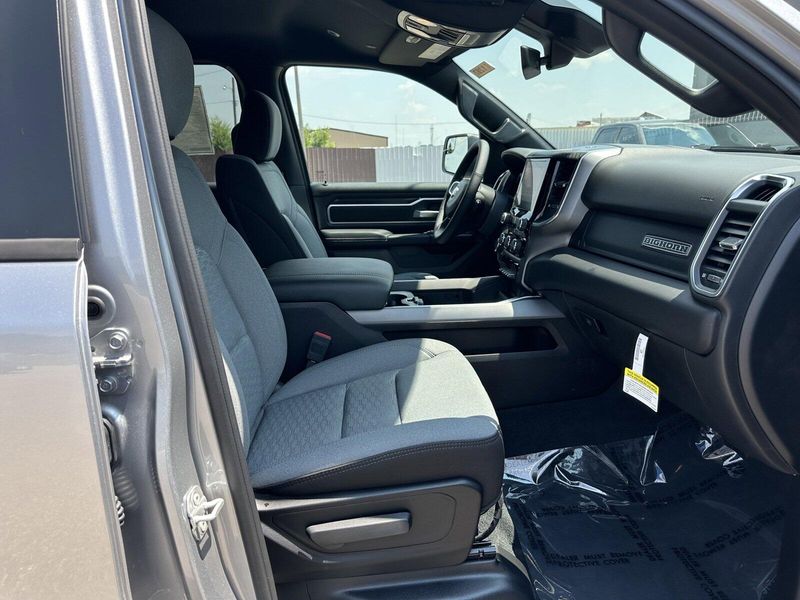 2025 RAM 1500 Big HornImage 11