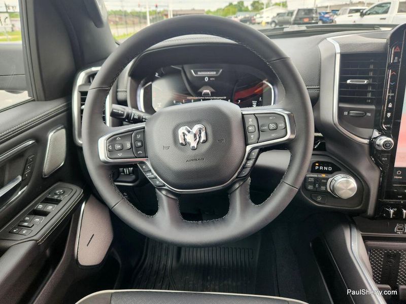 2025 RAM 1500 Laramie Crew Cab 4x4 5