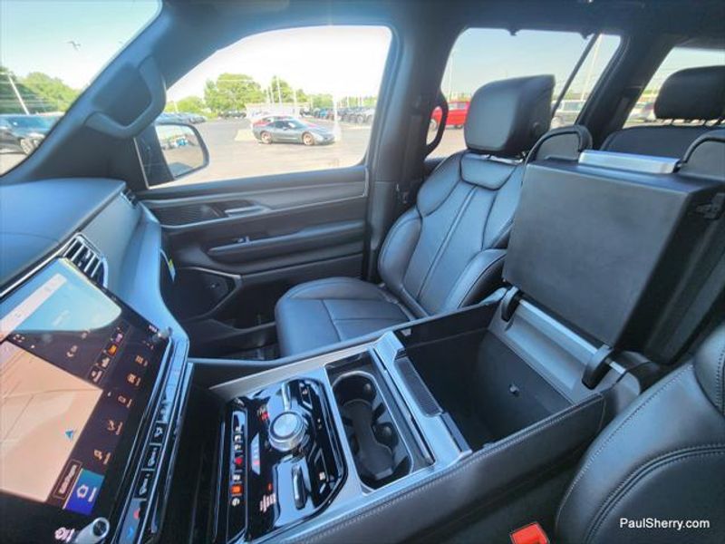 2026 Jeep Grand Wagoneer L Limited Reserve 4x4