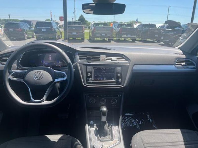 2024 Volkswagen Tiguan 2.0T S