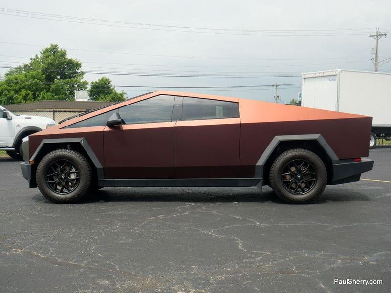 2024 Tesla Cybertruck Cyberbeast photo 4