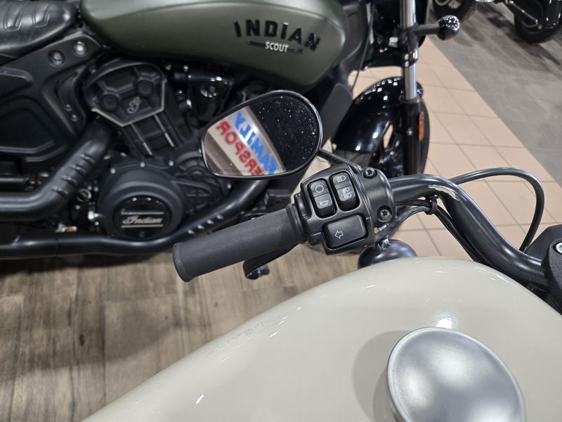 USED 2022 HARLEY SPORTSTER IRON 883 Image 11