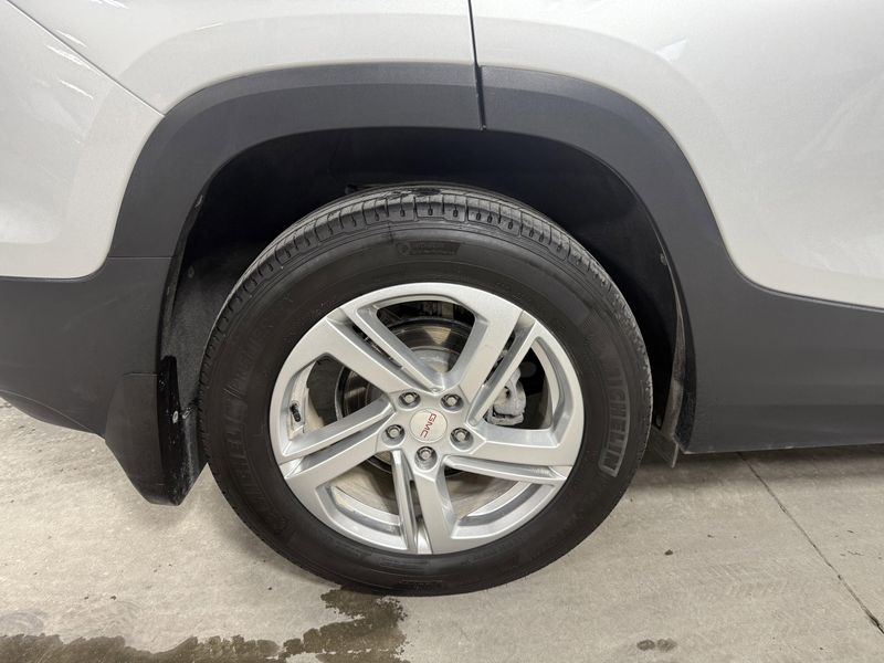 Used 2020 GMC Terrain SLEImage 7