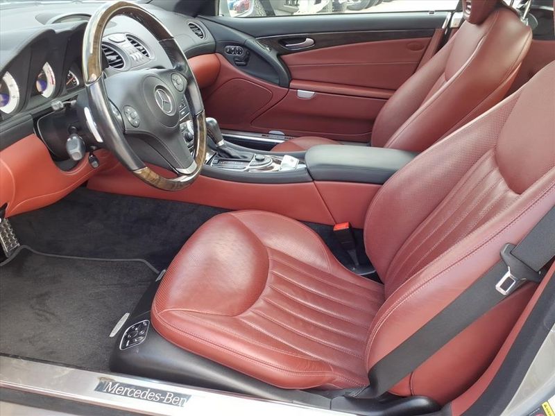Used 2011 Mercedes-Benz SL 550 550Image 11