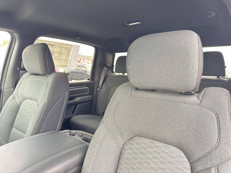 New 2026 RAM 1500 Big Horn Crew Cab 4x2 5'7' Box