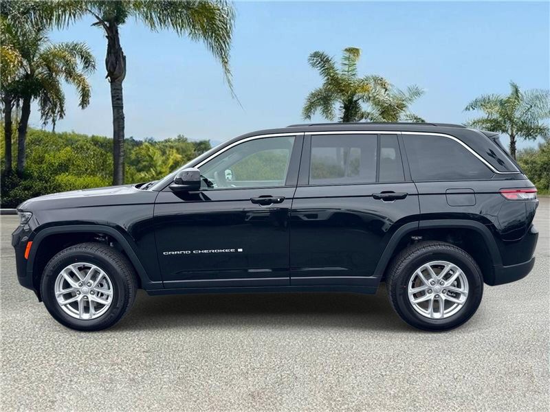 New 2026 Jeep Grand Cherokee Laredo X 4x2