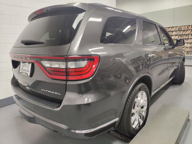2018 Dodge Durango Citadel AWD w/Sunroof/Nav/RSEImage 15