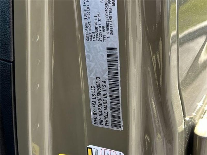 New 2025 Jeep Wrangler 4-door RubiconImage 23