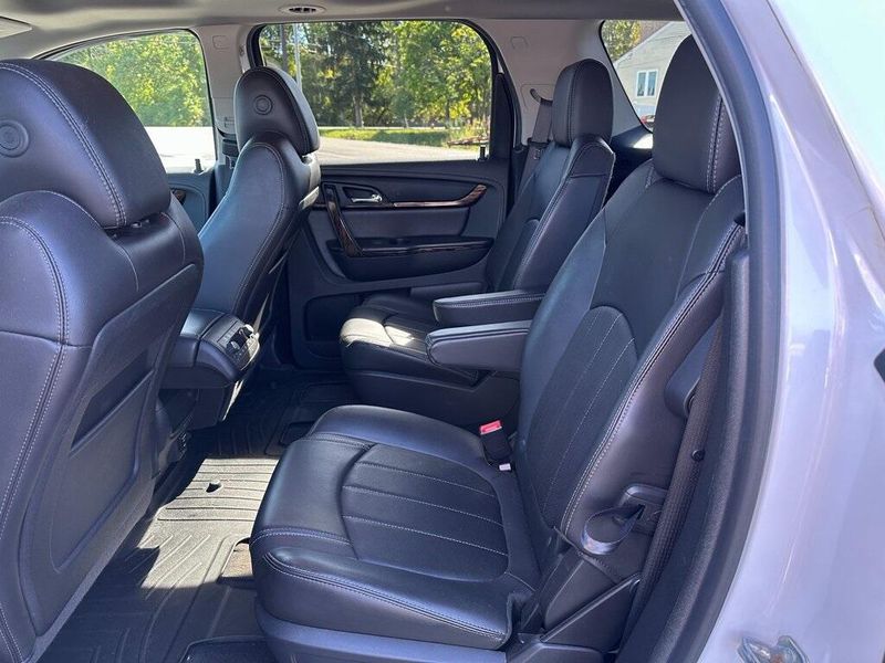 2016 Gmc Acadia Denali photo 13