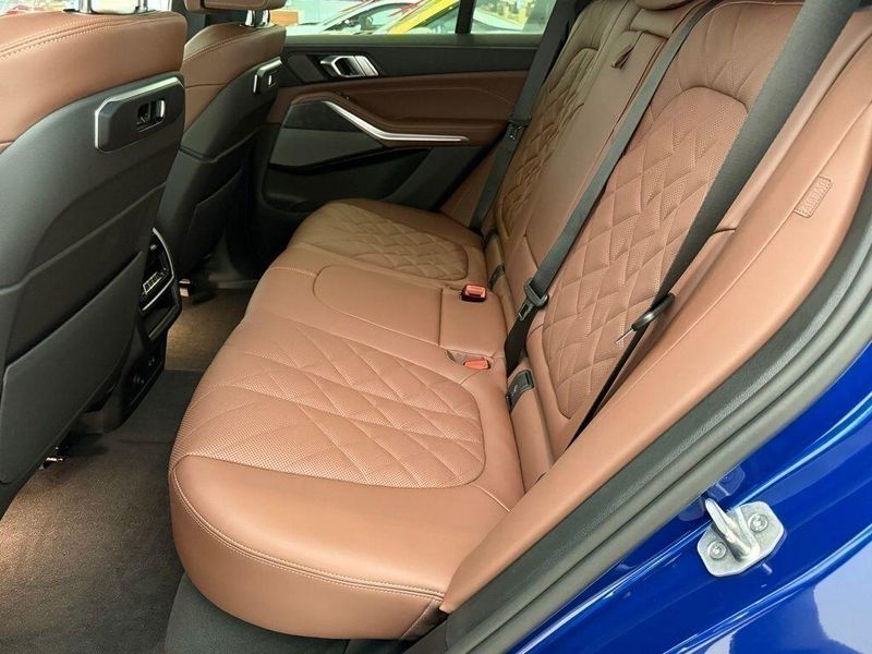 New 2026 BMW X5 M60iImage 22