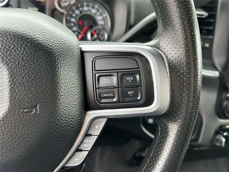 2022 RAM 3500 Big HornImage 24