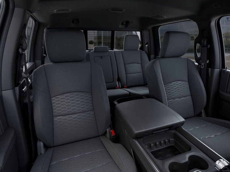 New 2025 RAM 2500 Big Horn Crew Cab 4x4 6