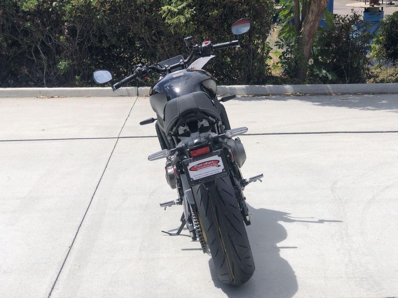 New 2026 Yamaha XSR900 Image 16