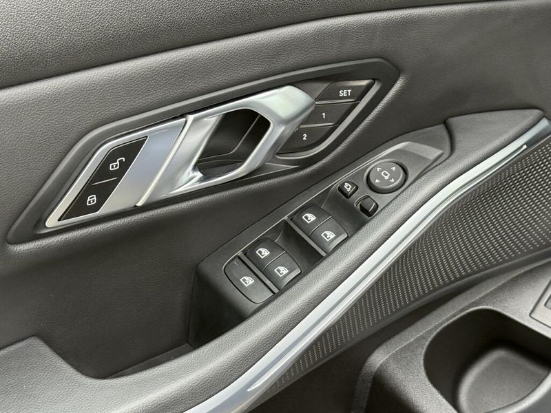 2022 BMW 3 Series 330iImage 16
