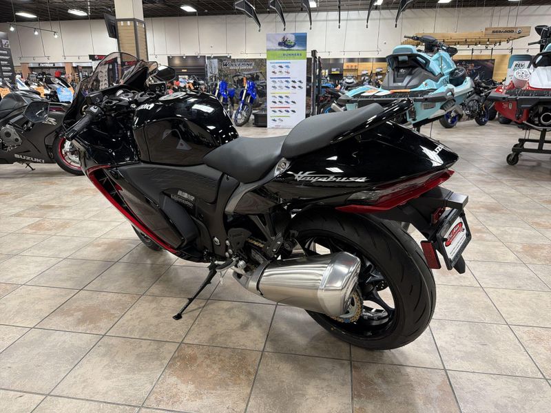New 2026 Suzuki Hayabusa Image 15