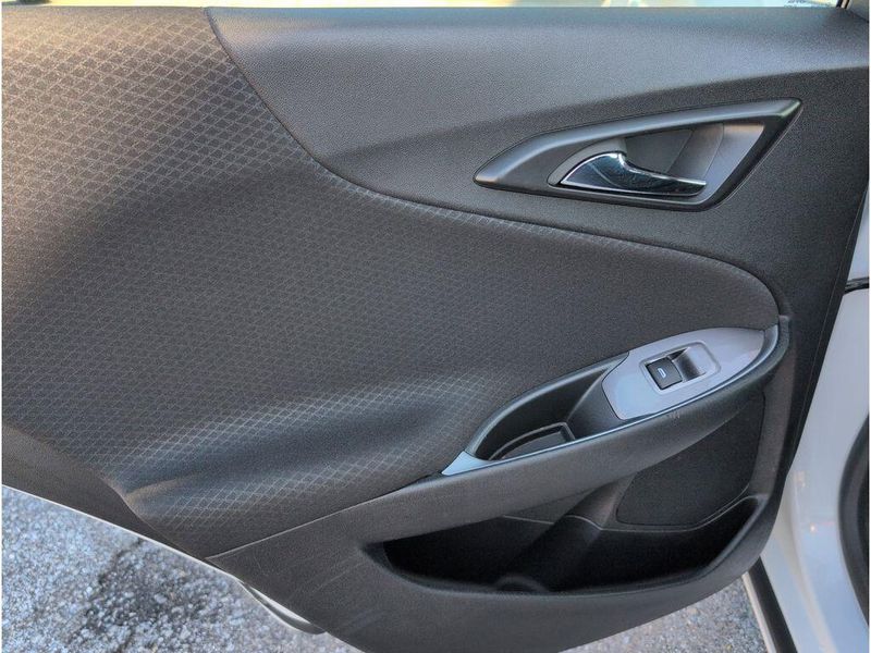 Used 2024 Chevrolet Malibu LTImage 31