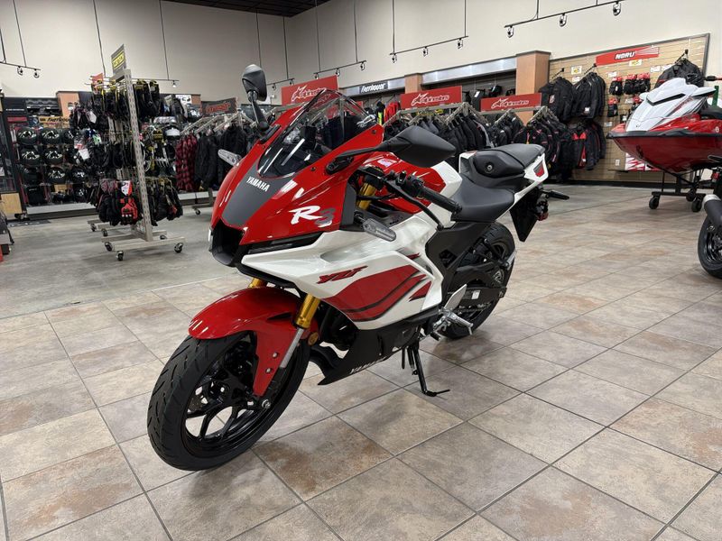 New 2026 Yamaha YZF-R3 ABS CA 70TH ANNIVERSARY EDITION Image 13