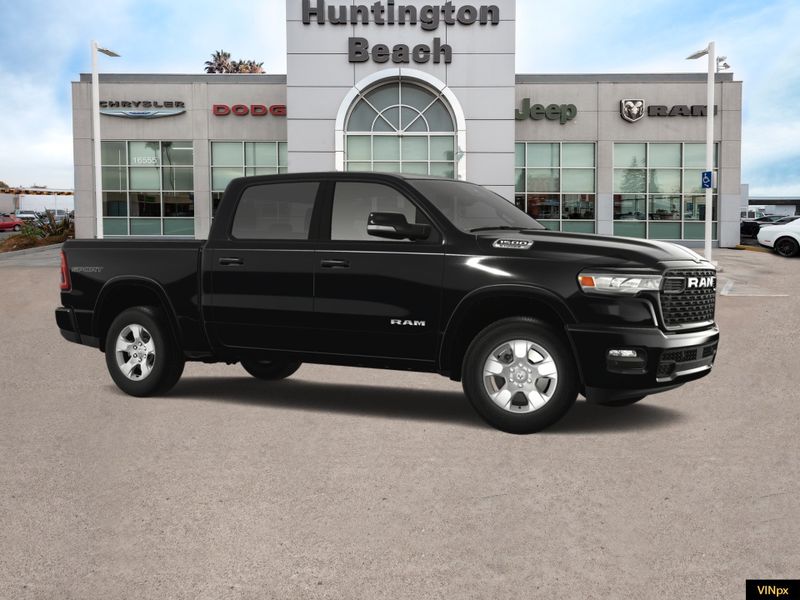 2025 RAM 1500 Big Horn Crew Cab 4x4Image 10