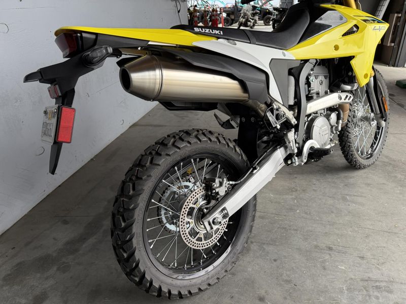 2025 Suzuki DR-Z4S Image 7