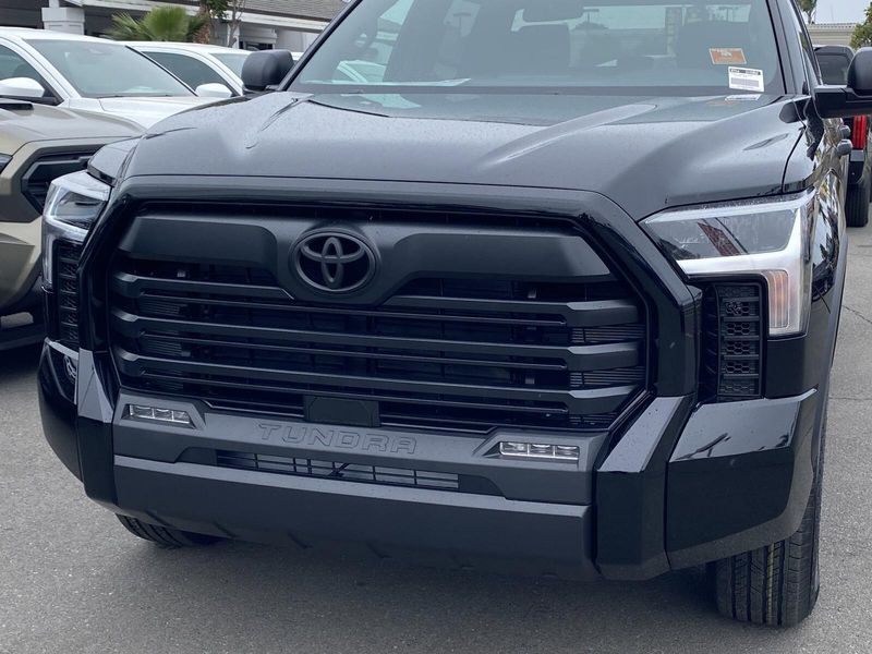 2025 Toyota Tundra SR5Image 7