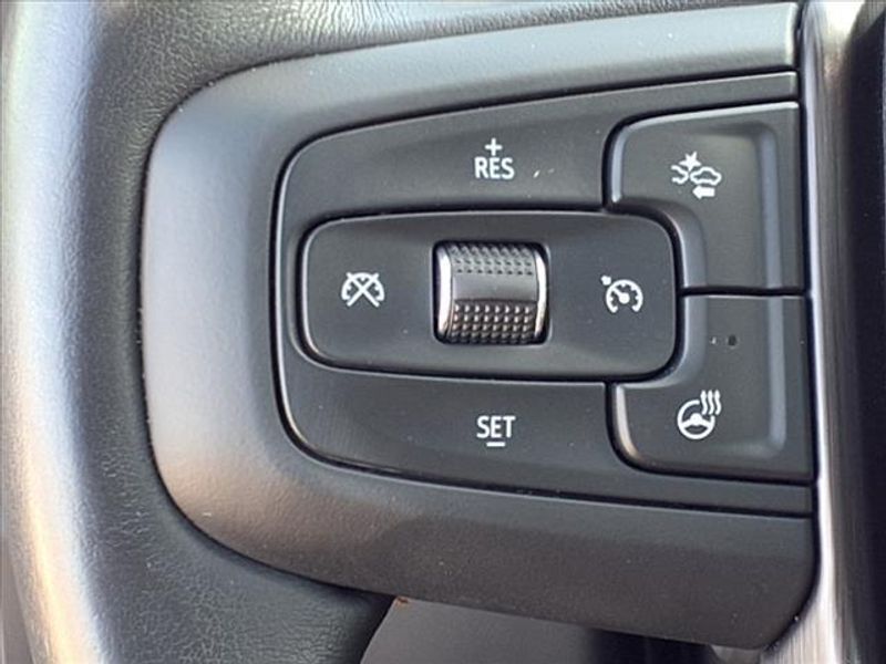 2022 GMC Sierra 1500 AT4Image 20