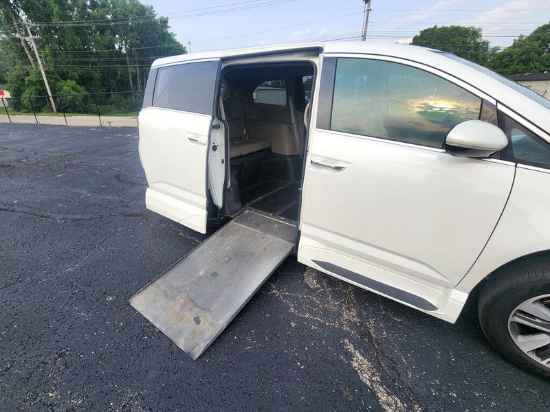 Used 2014 Honda Odyssey Touring Elite