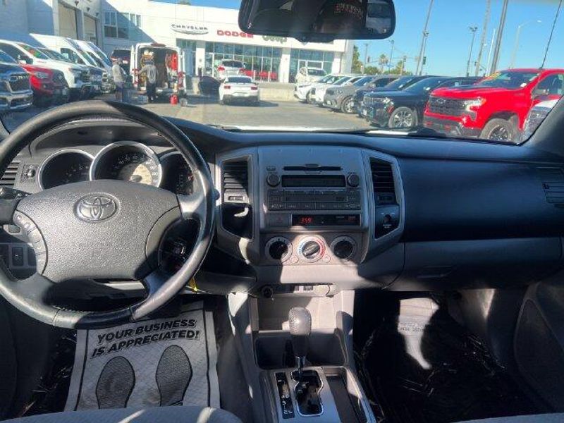 Used 2009 Toyota Tacoma PreRunnerImage 12