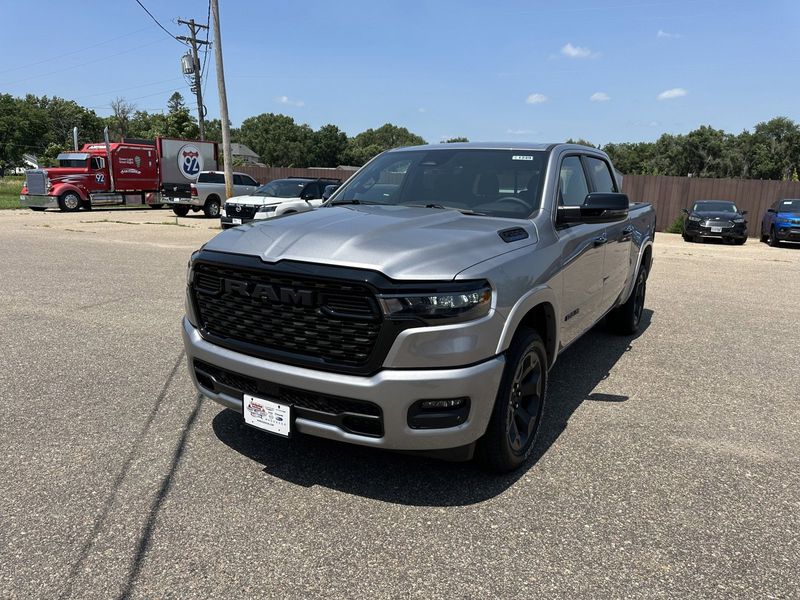 2025 RAM 1500 Big Horn Crew Cab 4x4 5