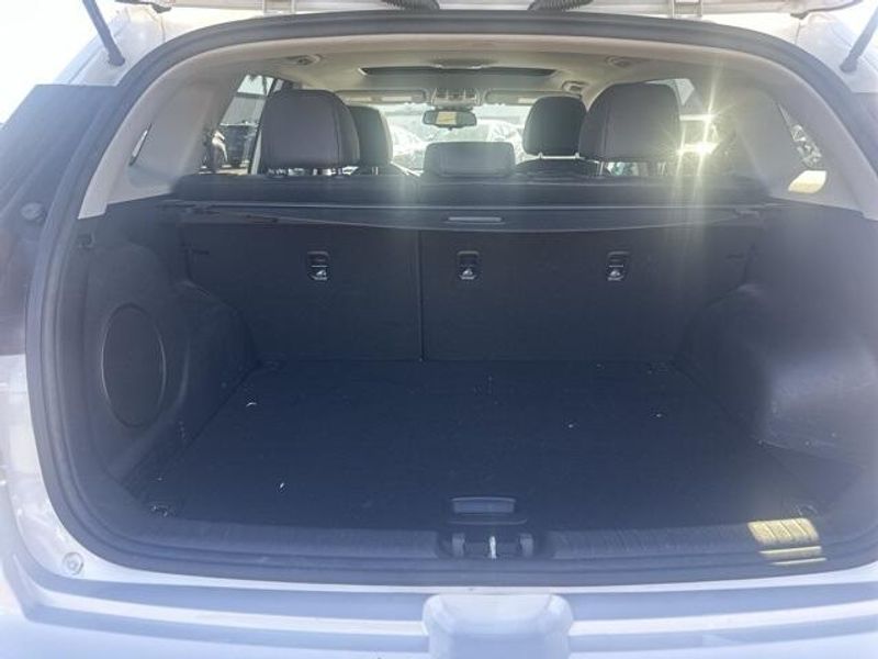 Used 2022 Kia Niro EV EX PremiumImage 14