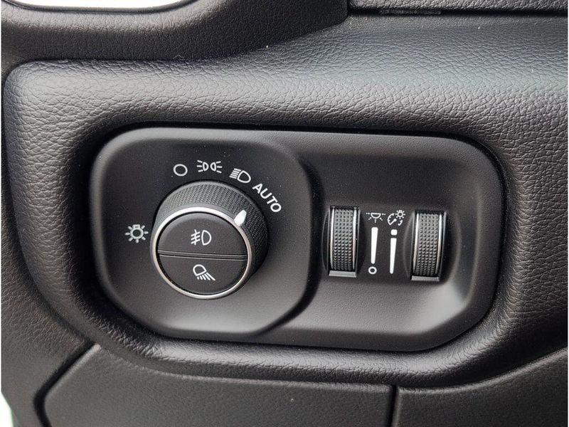 Used 2024 RAM 2500 LaramieImage 27