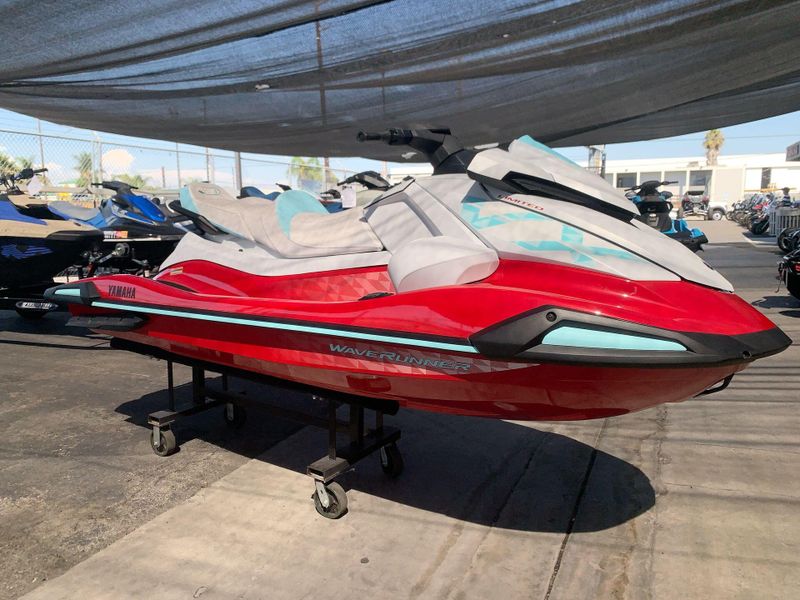 New 2025 Yamaha VX LIMITED Image 10