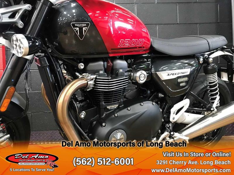 2024 Triumph SPEED TWIN 1200  in a CARNIVAL RED/STORM GREY exterior color. Del Amo Motorsports of Long Beach (562) 362-3160 delamomotorsports.com 