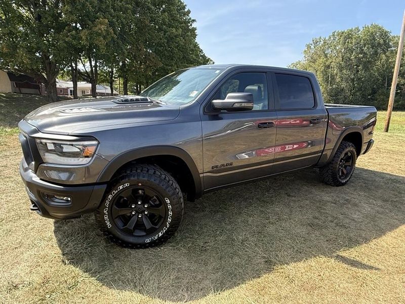 2023 Ram 1500 photo 7