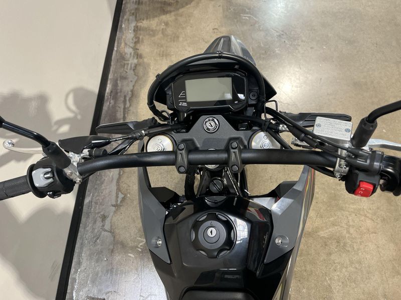 New 2025 Suzuki DR-Z4S Image 14