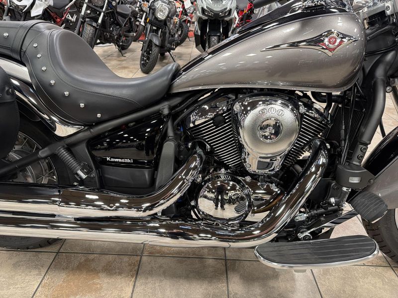 New 2026 Kawasaki VULCAN 900 CLASSIC LT Image 20