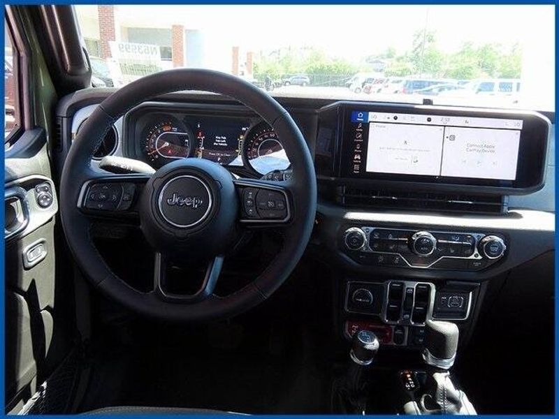 New 2025 Jeep Wrangler WillysImage 12